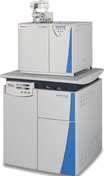 Connection between the FLASH 2000 Series OEA and IRMS takes advantage of the extremely simple FLASH 2000 analytical layout, whereby gas splitting is not required and therefore highly quantitative
