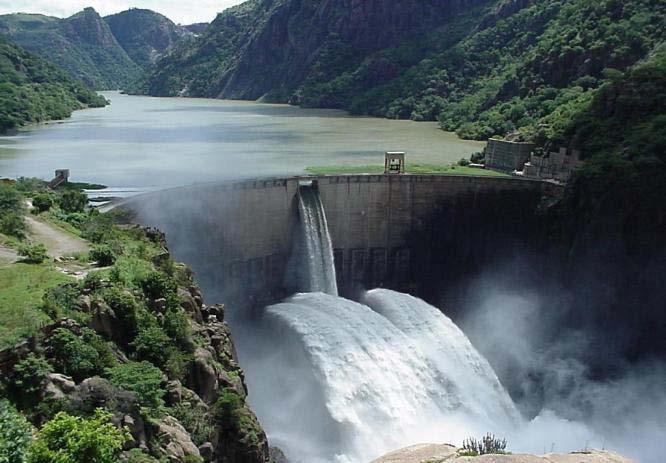 The dam produces base load power; is owned by the Govt of Mozambique and run by Hidroeléctrica de Cahora Bassa (HCB)