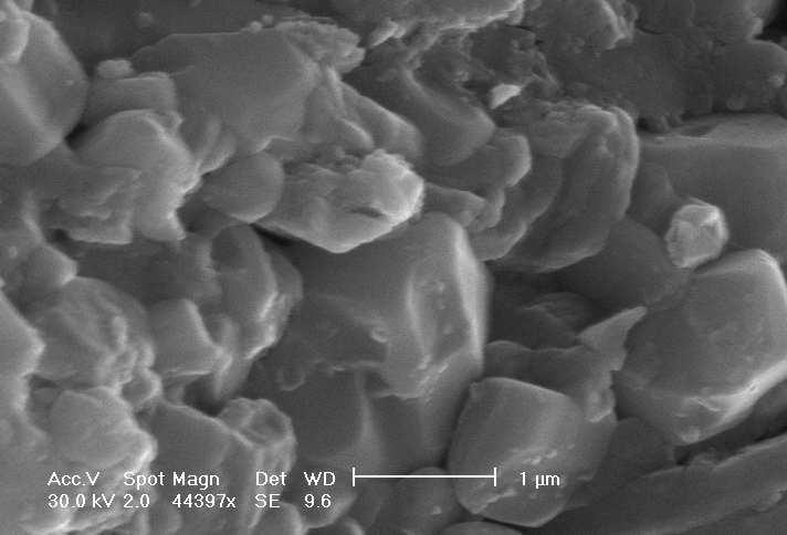 Sol-gel synthesis and characterization of BaTiO 3 powder 319 Electron micrograph (Fig.