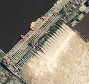 Brief Introduction The Three Gores Dam on the Yangtze river in China will be the largest hydroelectric dam in the world.
