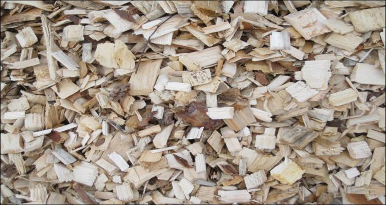 Torrefaction brings biomass close to coal properties Wood chips Coal Black