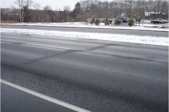 Figure 4. Reflection Cracking in Route 34 NB, New Jersey (21).
