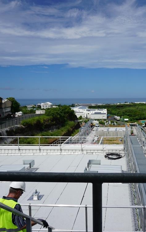 Combustion turbine at Saint-Pierre Reunion Island (1/2) 51% of capital held by Albioma 41 MW installed Fuel: mainly bio-ethanol