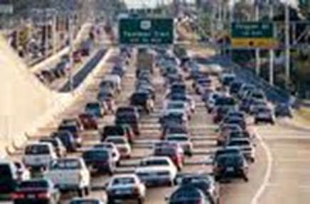 congestion by participating in carpooling, taking mass transit, working