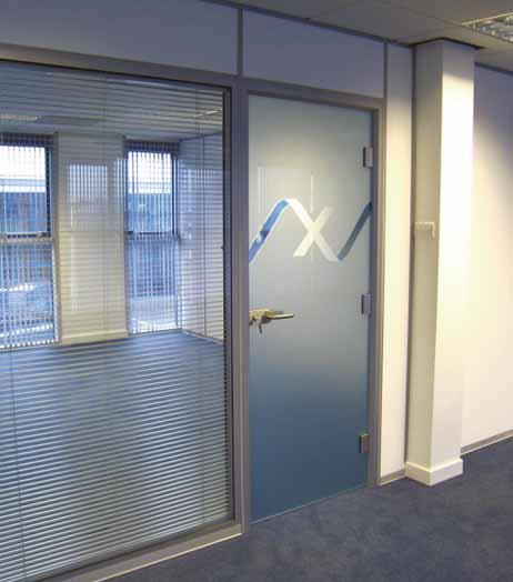 Silverline partitioning offers the uncompromising flair of sophisticated brushed steel.