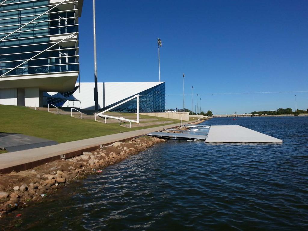 When the Devon Boathouse opened on the Oklahoma River, we recognized the need for a dock that could fit the unique blueprint of our inlet.