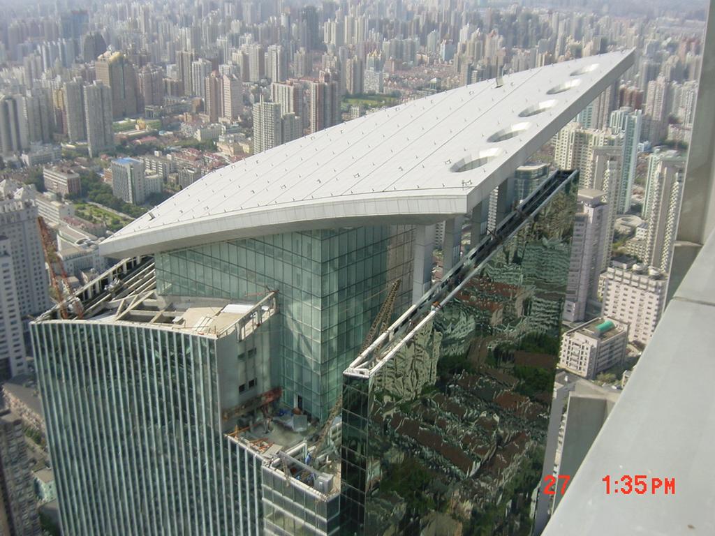 conservative building code. The design team achieved economical structural solutions without compromising aesthetic design integrity. The result is a beautiful new landmark for Shanghai. 5.
