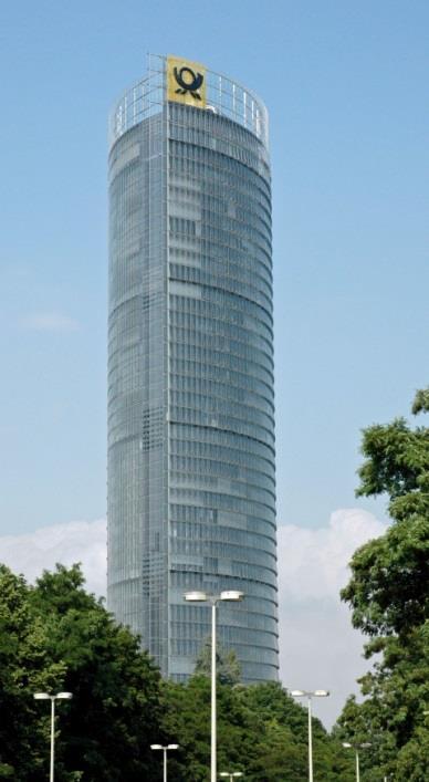 2- Deutsche post tower Bonn, Germany With a completely transparent double skin, this building relies on dynamic shading within the cavity, as well as natural ventilation, thermal mass, and a