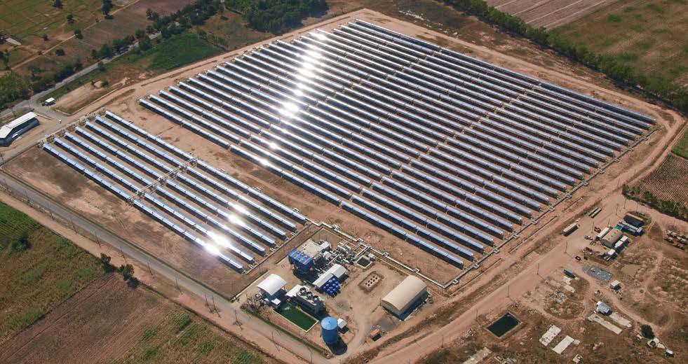 DLR.de Chart 2 TSE1 Plant Kanchanaburi First power plant with direct steam generation (DSG) and superheating in parabolic troughs Owner & Operator: Thai Solar Energy Planning and Solar field: