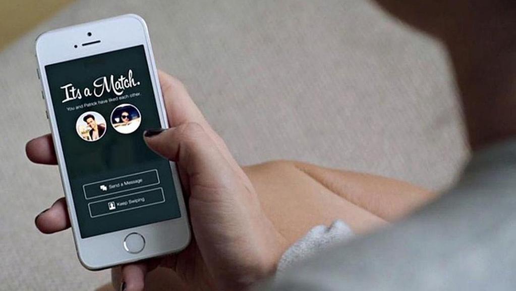 Tinder looks to AI Tinder s vision for the future of the dating app includes the use of Artificial Intelligence and Augmented Reality.