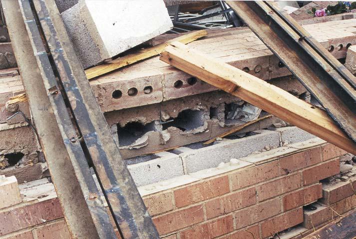 Chapter 3: Case Studies Inspection of the roof damage revealed that the roof decking failed at the points where it was welded to the tops of the steel trusses.