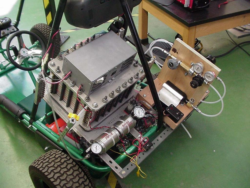 Hybrid Fuel Cell Battery Pack - Powering a Go Cart 8 Volts Fuel