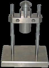 Standards EN 1097-4; NLT 177; BS 812 Determination of voids in filler A0590 Device for compacting filler, consisting of a base measuring 100