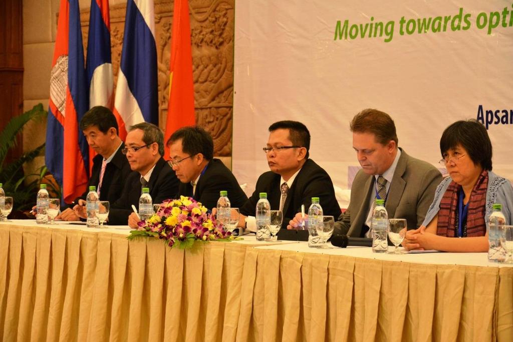 Chapter 3 Review of the Forum Presentations discussions and take the Mekong Basin development further down the path of sustainable development.