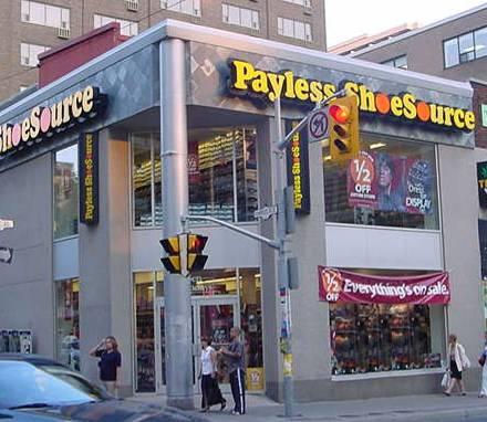 PAYLESS SHOES Overview Payless sees inner city locations as an integrated part of the company strategy Payless has successfully adapted its concept to urban settings Corporate vision to to