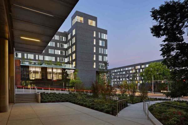 One of Many Performance Goals University of Washington Student Housing Seattle, WA Architect: Mahlum This five building project
