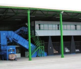 for sorting and also of the sorted materials. In several cases Ecopack invested in equipment and then rented it to the operator of the respective sorting facility.