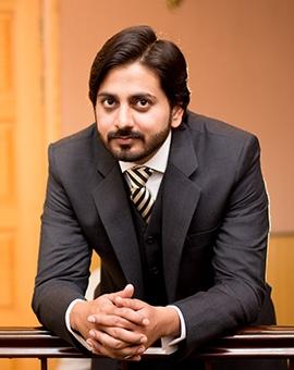 M E E T S A R M A D CHIEF TECHNOLOGY OFFICER SARMAD MAKHDOOM Sarmad holds a Bachelor s in Computer Science from Comsats Institute of Information Technology, and a Master s in Computer Science from