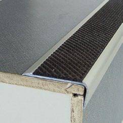 width: 45 mm Height: 4 mm Lengths: 250, 300 cm AA 140 AA 231 Profiles With a chamfered rear edge and front profiling to reduce the risk of tripping, increase safety and protect the step edge, for