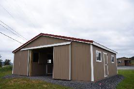 6231 Lincoln Hwy, Bedford PA 15522 2018 Center Aisle Horse Barn with LP Siding Size Price Number of Stalls & Tack Rooms Size of Stalls or Tack Rooms Center Aisle 30 x 24 $19,900 4 10 x 12 10 x 24 30