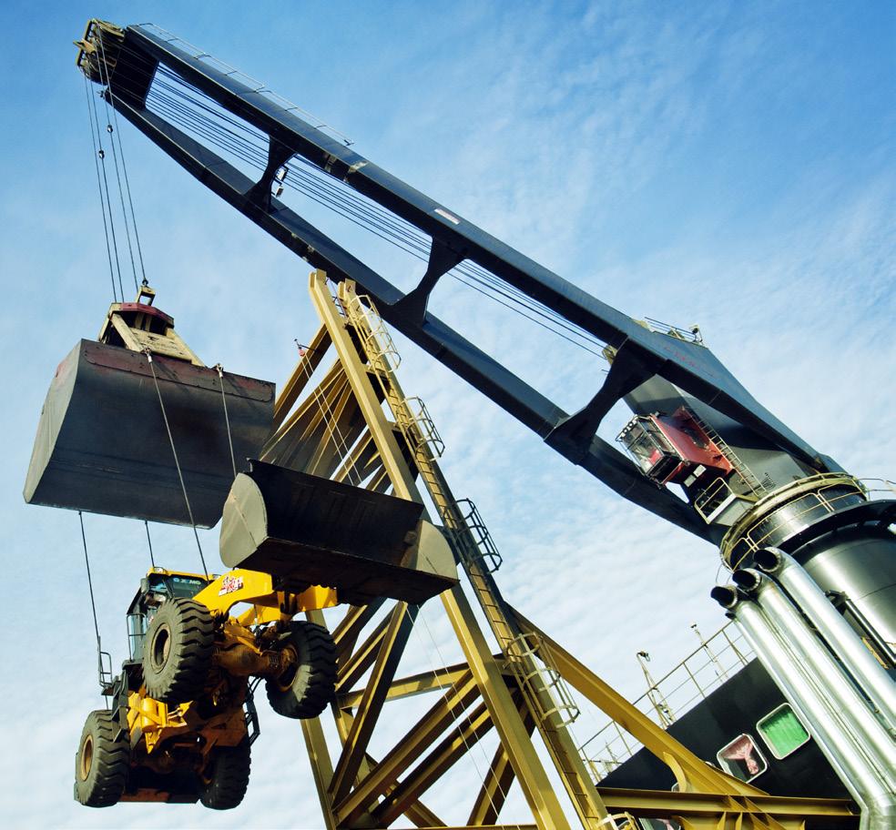 Applications: Hose handling on tankers. A safe, reliable and explosion-proof crane.