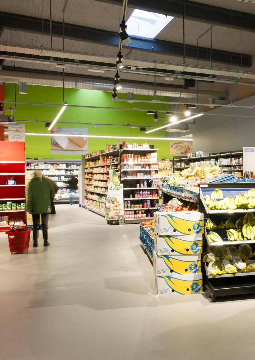 Maxos Applications The right light for retail applications A 1:1 replacement With Maxos, it s never been easier for supermarkets to switch to LED.