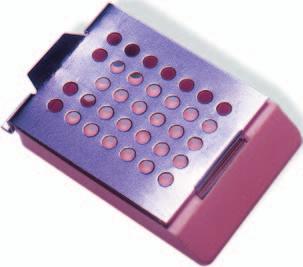 EZ-LOAD Histosette II cassettes are available as standard tissue processing cassettes or as biopsy processing cassettes with 1mm square openings.