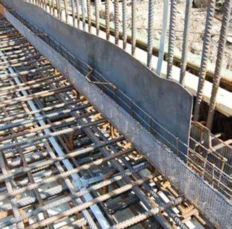 Working joints Kicker formwork Kicker formwork between floor slab and wall, or between wall and ceiling, can optionally be manufactured with a metal water stop
