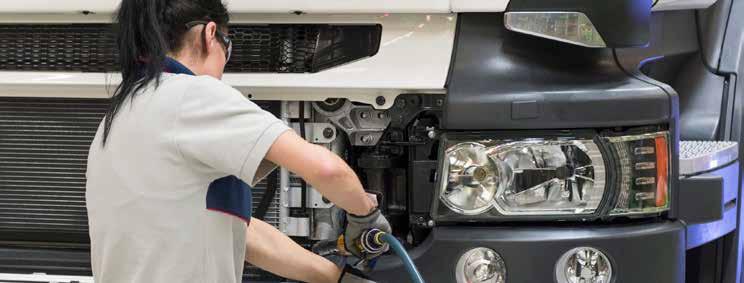 APPRENTICESHIP PROGRAMME Wages Equal opportunities Attendance reporting Your son or daughter has full employment status; this means they will be paid by the Scania dealership they are working for.