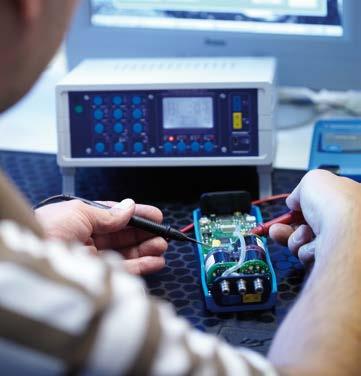 In addition to a complete function test and a device Term calibration, annual service includes an inspection and, if necessary, replacement of the O 2 and CO measuring cells.