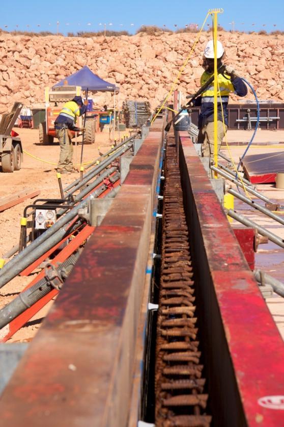 Delivering Value to Australian Industry Peak construction employment of around 10,000 direct and indirect jobs More than 5,500 direct and indirect jobs sustained throughout Project s life Locally