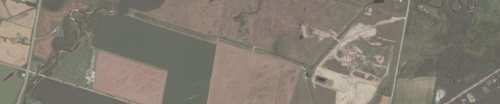 EXISTING AVENING PIT EXISTING PIT ENTRANCE 300m BOUNDARY AGRICULTURAL LAND Mad River County Road 42 (Airport