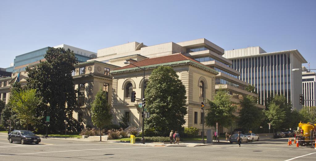 NATIONAL GEOGRAPHIC SOCIETY HQ CAMPUS Multi-building campus in