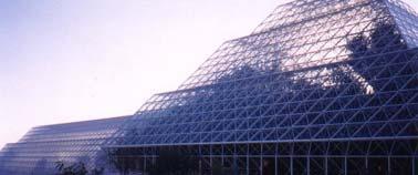 During its closed operation, Biosphere 2 was slightly overpressurized to prevent outside air from entering the structure.