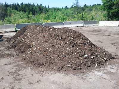 St. George, Maine Transfer Station accepts yard trimmings, manure, food scraps (no meat or dairy), wet & waxed cardboard from