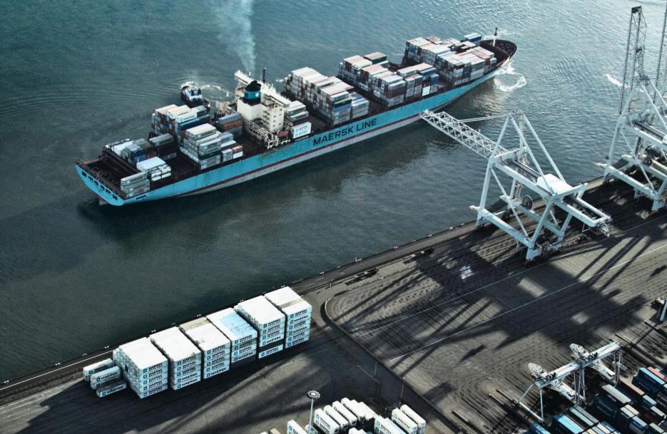 Customer Case Study Maersk Global Service Centres (GSC) 9 SSC customers within A.P.