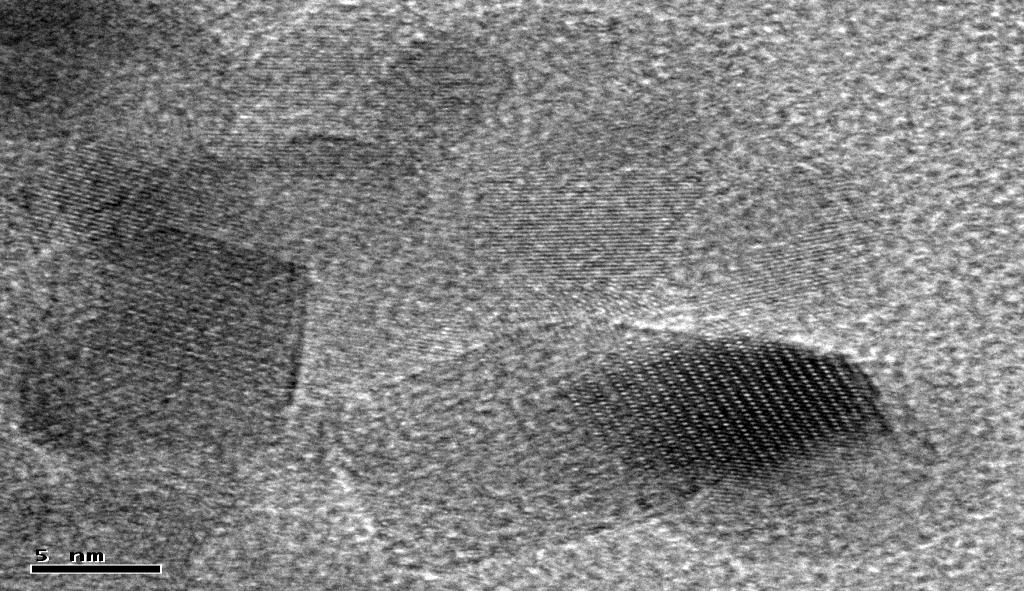 Fig.5.6 (a) HRTEM micrograph Mn 0.65 Zn 0.