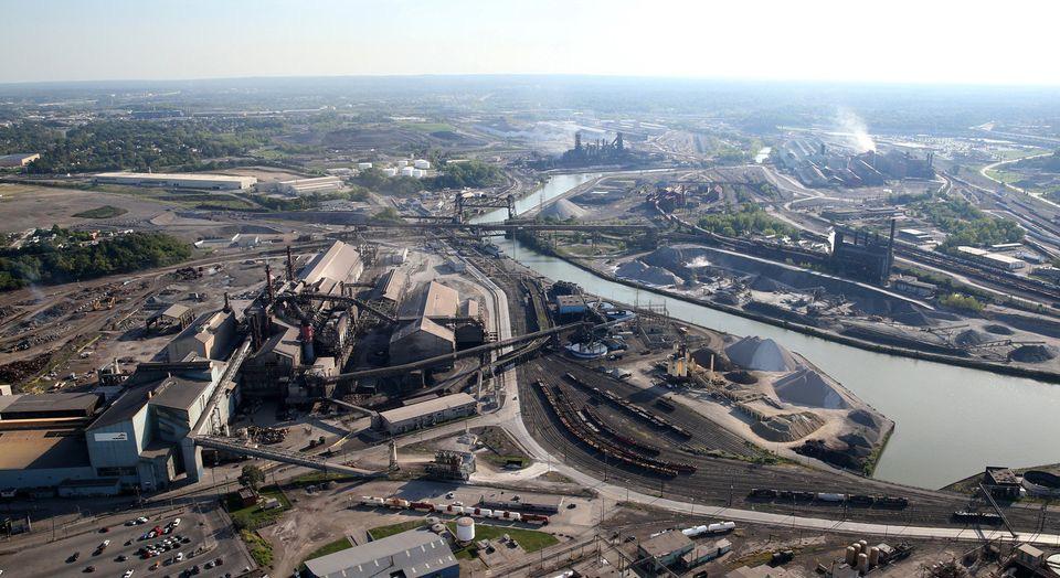The Steel Industry Ohio s steel plants are responsible for more than 12% of