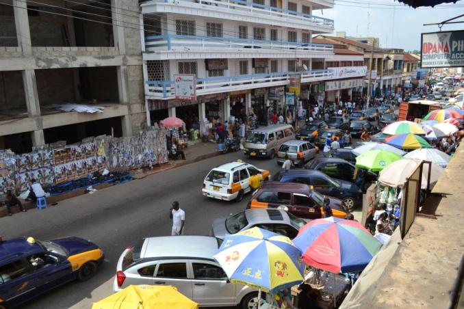 Multi-Purpose Car Park ῆ The Driver and Vehicle Licensing Authority registered over 14,000 vehicles in 2011 in Kumasi ῆ Increase in day time population from estimated 2 million to 2.
