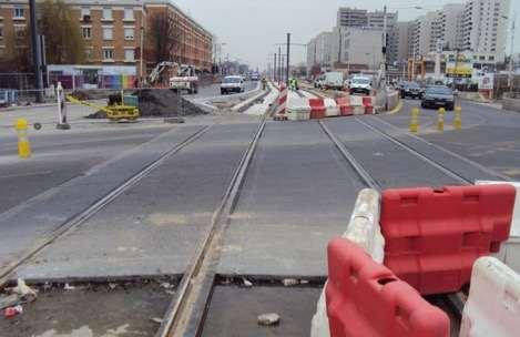 at junction areas or line interruption during track renewals Tramway T3 Paris (2002) Installation
