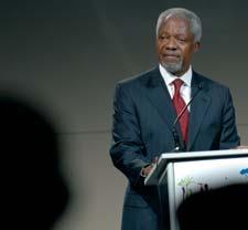 Kofi Annan, President of the Global Humanitarian Forum Climate change is a global issue and serious threat to development everywhere, said Kofi Annan, President of the Global Humanitarian Forum and
