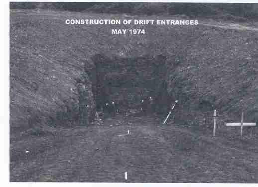Work began on Betws New Mine in 1974 and meant tunnelling drifts 3,200 metres beneath Ammanford Colliery under the Betws Mountain.
