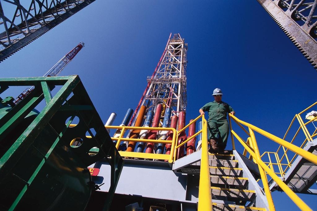 Scattered Oil Field Management The size of oil fields, the range of installed products, and the number of pumping and control points determine the complexity of oil production field monitoring system.