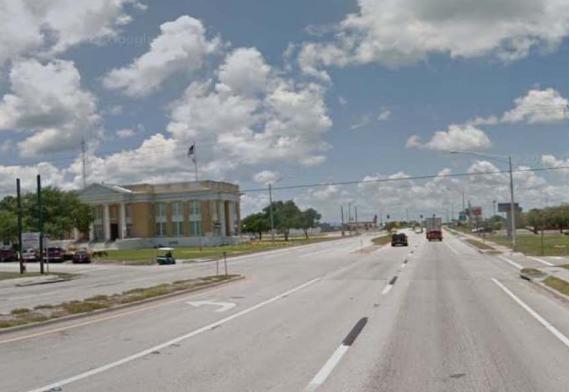 Exceptions to this are at major east-west connection points such as SR 80, SR 78, and SR 29 and near the smaller rural communities of Clewiston and Moore Haven where US 27 provides direct entry into
