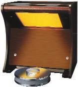 Case in lacquered wood TESA Monochromatic Light Unit For use with optical flats or optical parallels to measure both the flatness and parallelism of the measuring faces by interferometry.