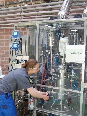 Gas fermentation equipment Gas fermenters at lab and pilot
