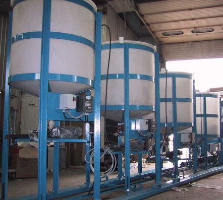 manufactured these agitated cascading tanks for an acid leaching pilot plant project. http://www.sxkinetics.com/leachplants.