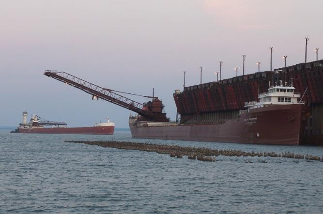 Depending on their configuration, the barges can carry dry or liquid bulk cargoes throughout Great Lakes and into the St. Lawrence River.