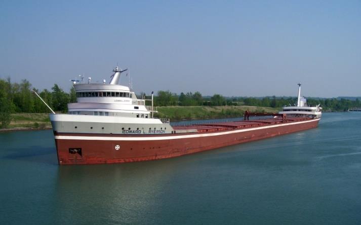 Figure 1-10: Typical Tug/Barge Units on the Great Lakes Source: shipspotting, Sam Draye Source: shipspotting, Sam Draye The previous two vessel categories are exclusively operated in