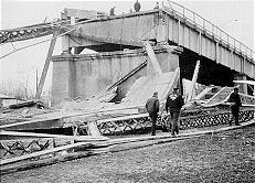 >> Program History Silver Bridge Collapse in W.Va.